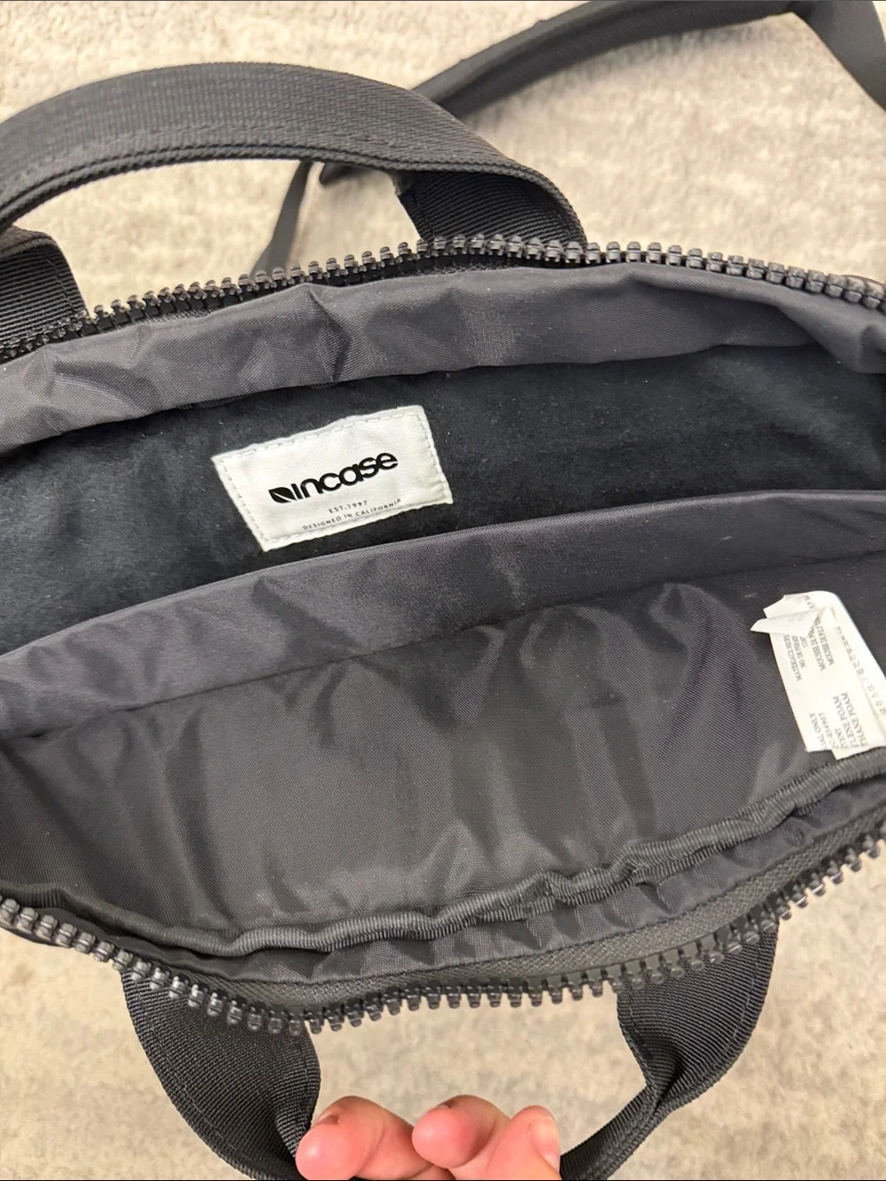 Incase Black Laptop Briefcase with Removable Shoulder Strap